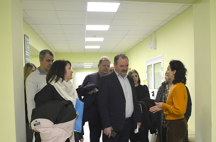 Заместитель председателя Саратовской областной думы Т. П. Ерохина сегодня провела рабочее совещание в строящейся поликлинике Базарного Карабулака