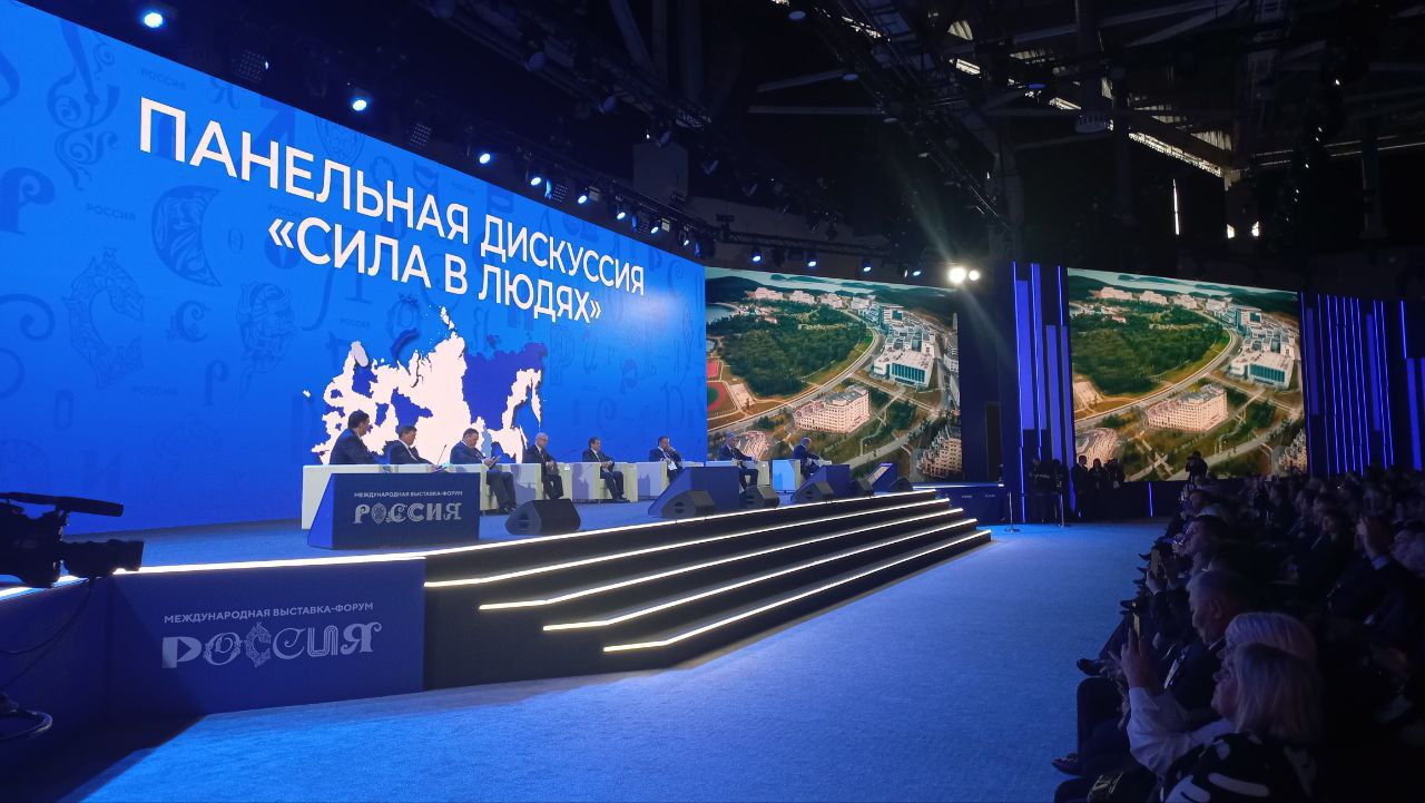 Президент Владимир Путин подписал указ об установлении почетного звания «Заслуженный работник местного самоуправления»