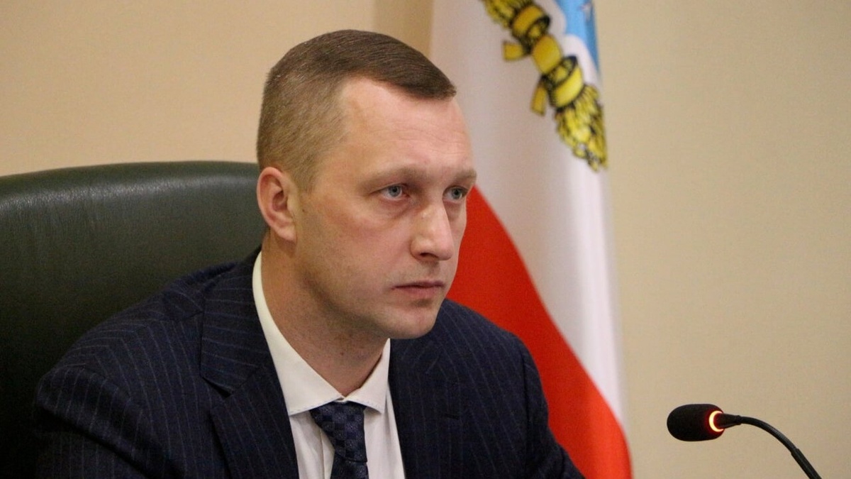 Чиновникам из 6 районов после критики губернатора объявили выговоры