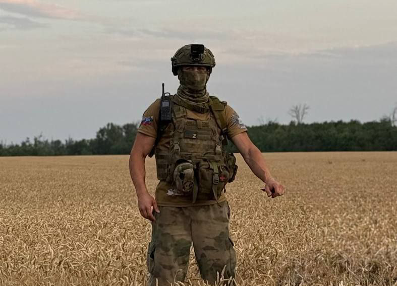 Военнослужащие из Саратовской и Оренбургской области спасли жизнь боевому товарищу