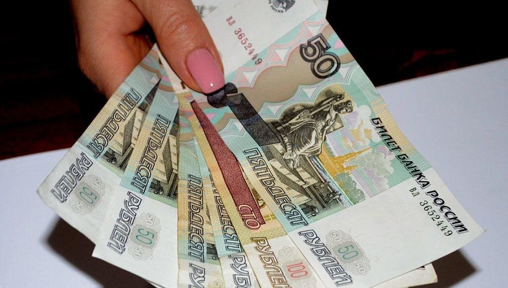Осталось совсем немного времени, чтобы выбрать между соцпакетом и деньгами