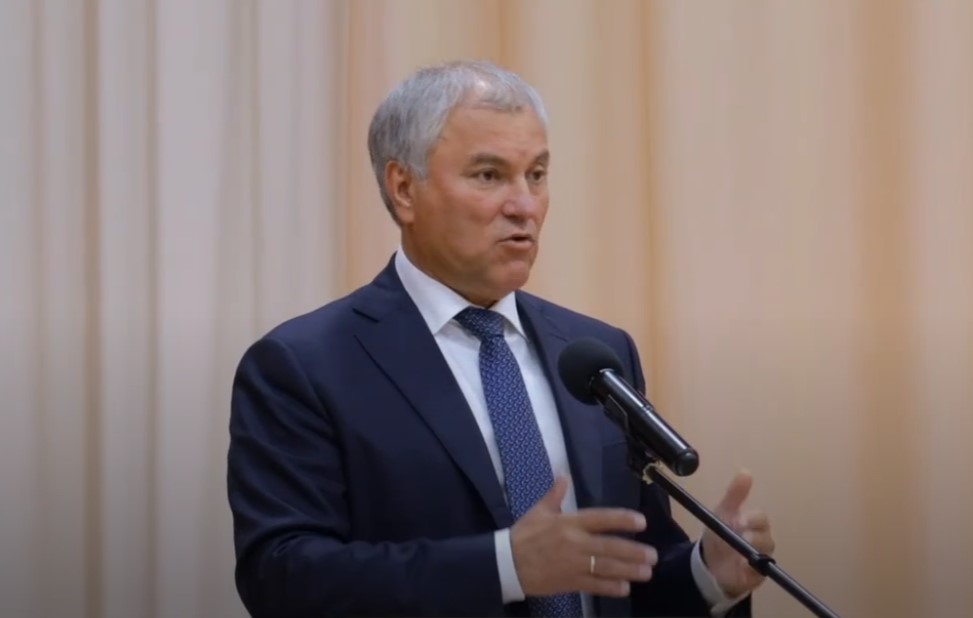 У политиков отпусков не бывает…